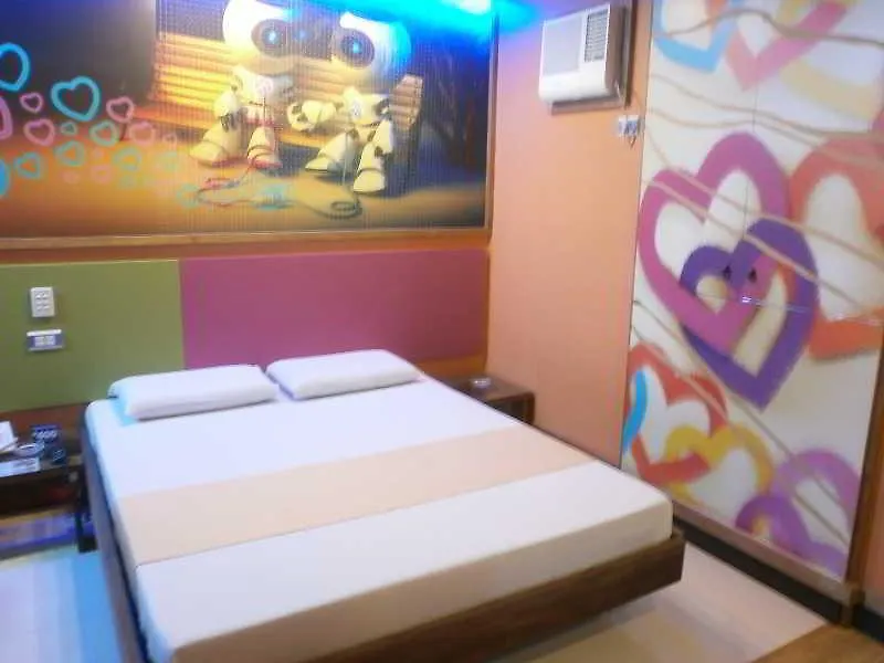 Hotel Dream World Las Piñas