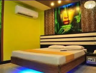 Hotel Dream World Las Piñas